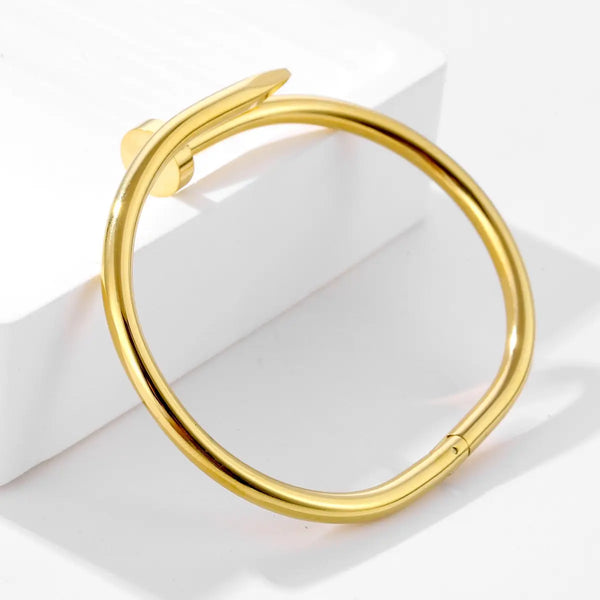 Classic Nail Anti Tarnish 18K Gold Plated Bracelet