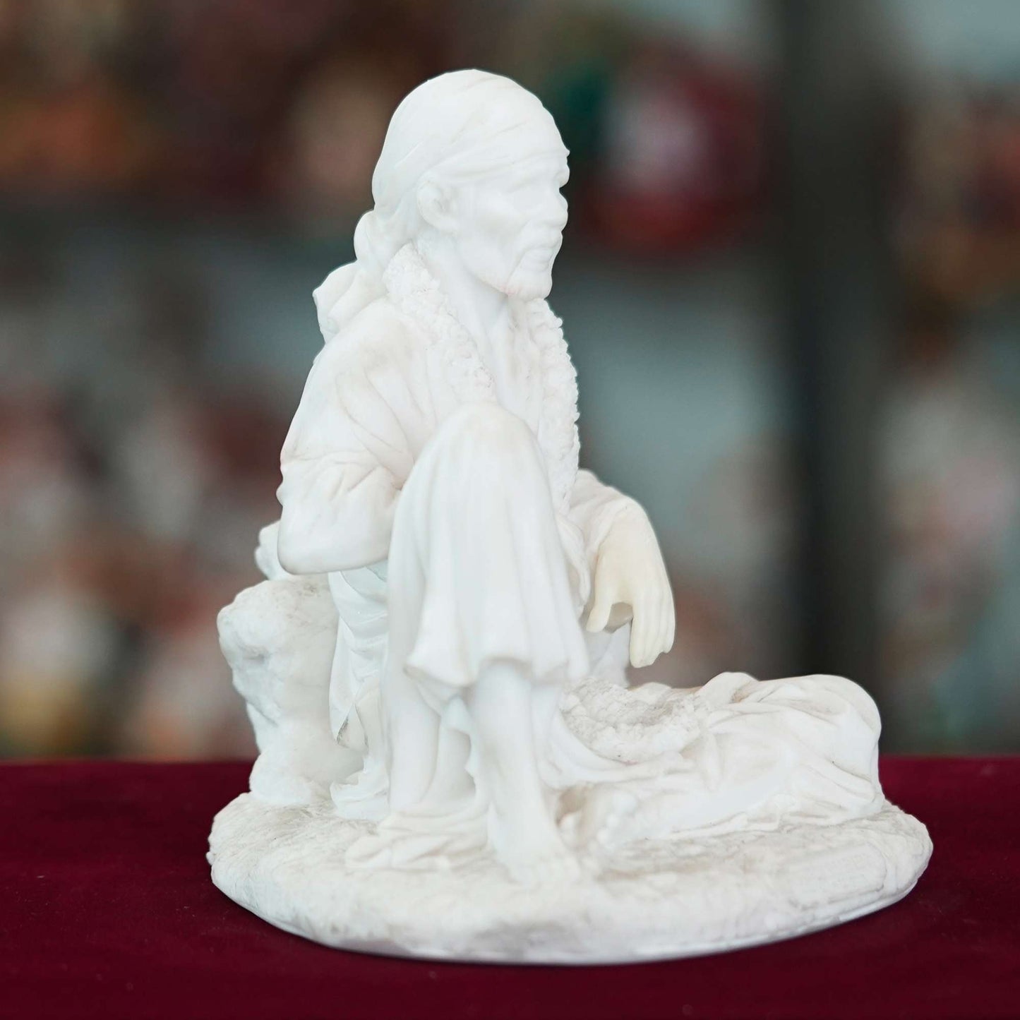 Divine Sai Baba Idol – White Marble Finish Spiritual Figurine for Home and Temple