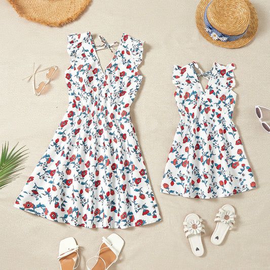 Blossom Breeze: Mother-Daughter Matching Floral Dress Set